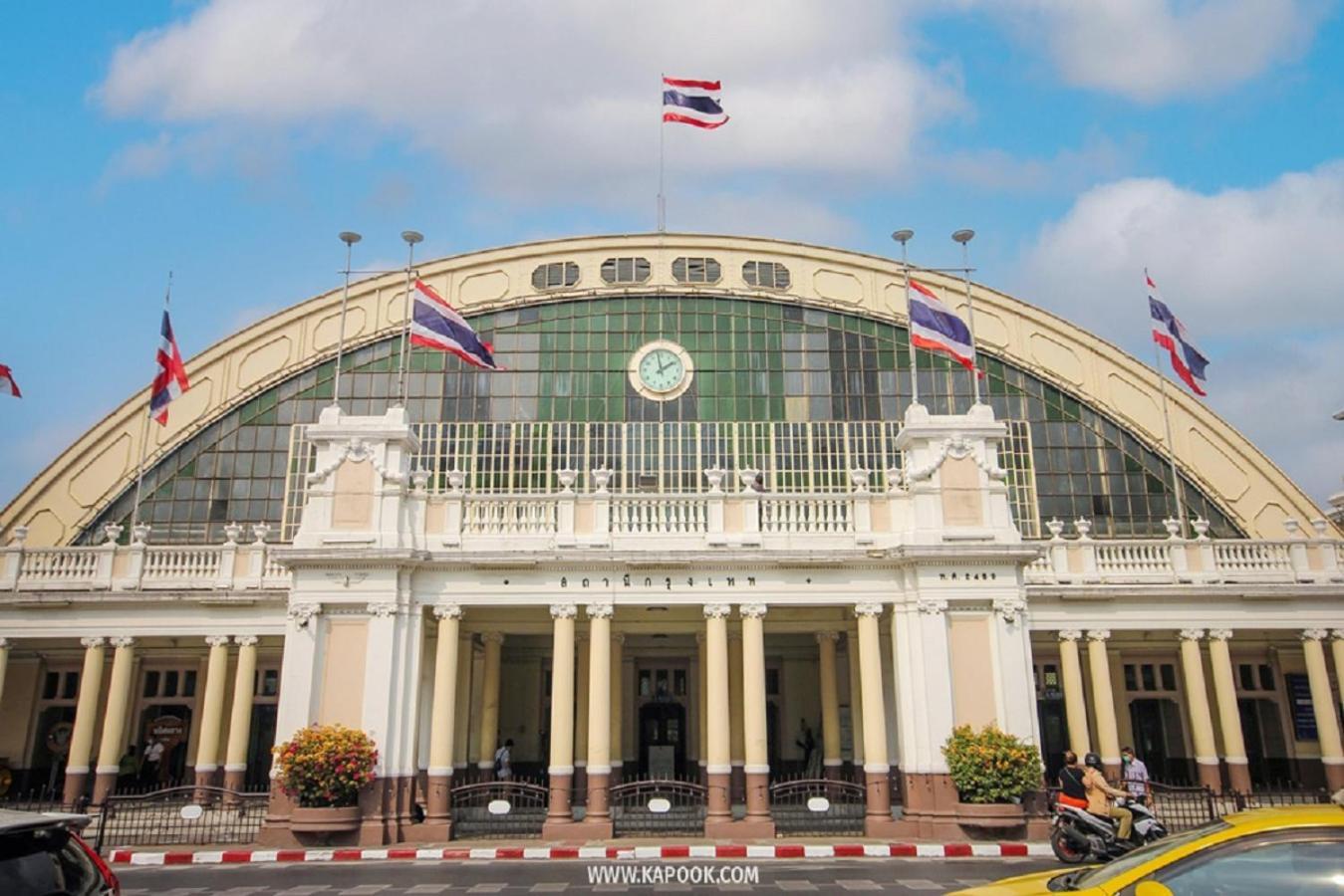 Go Inn Mrt Hua Lamphong Yaowarat Bangkok Exterior photo