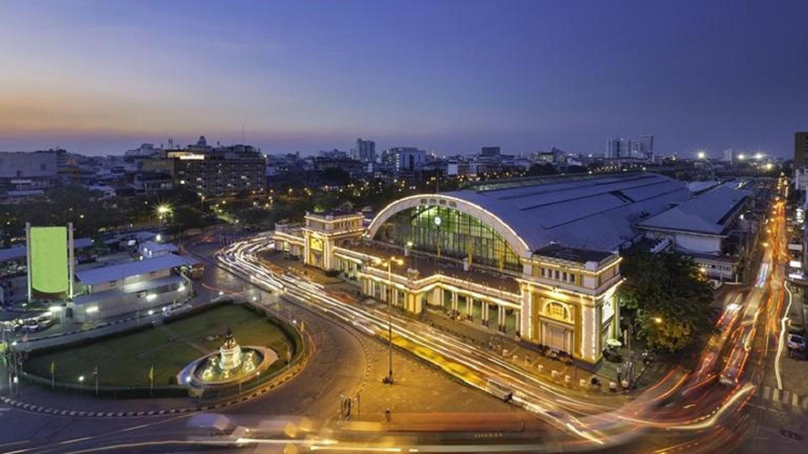 Go Inn Mrt Hua Lamphong Yaowarat Bangkok Exterior photo