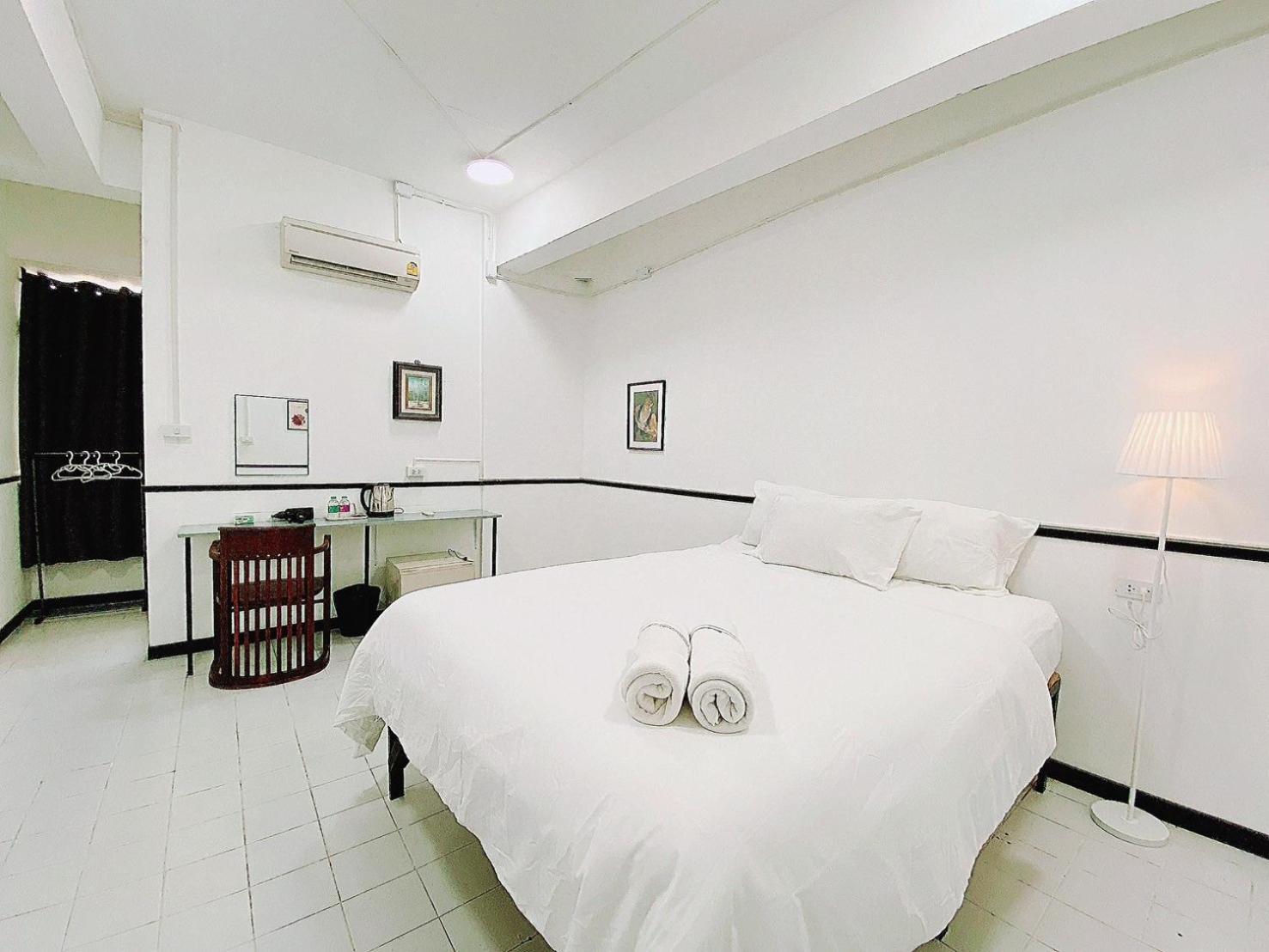 Go Inn Mrt Hua Lamphong Yaowarat Bangkok Exterior photo