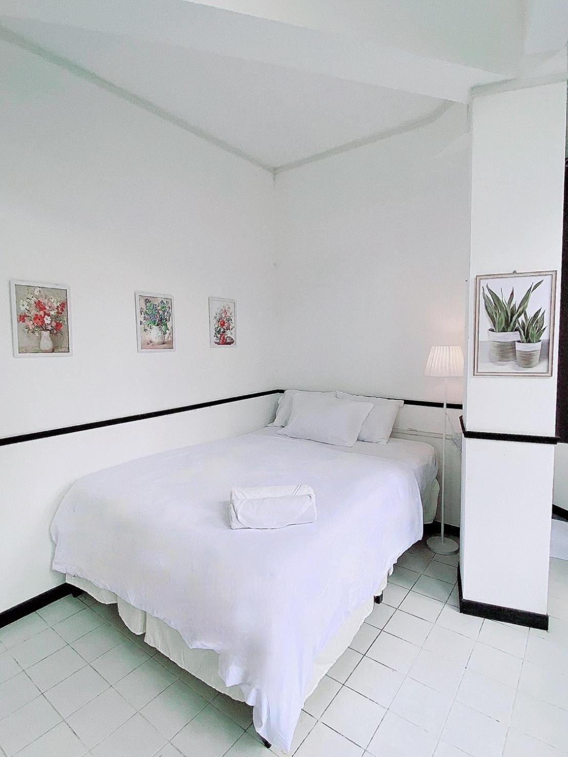 Go Inn Mrt Hua Lamphong Yaowarat Bangkok Exterior photo