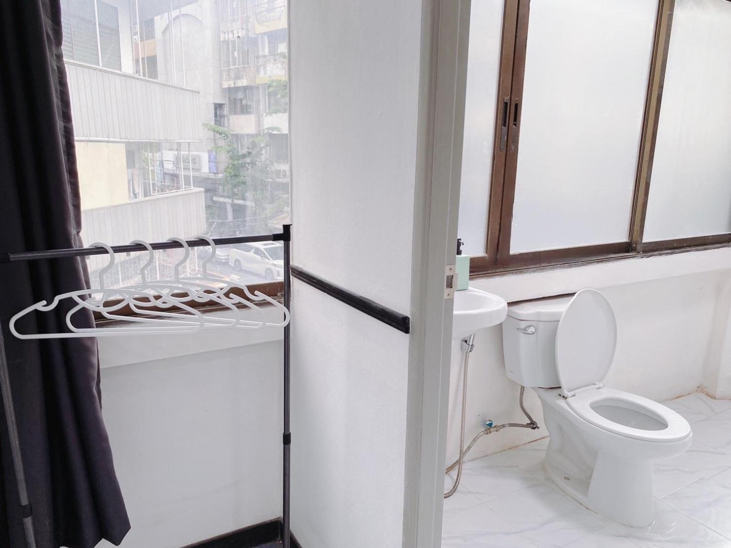 Go Inn Mrt Hua Lamphong Yaowarat Bangkok Exterior photo