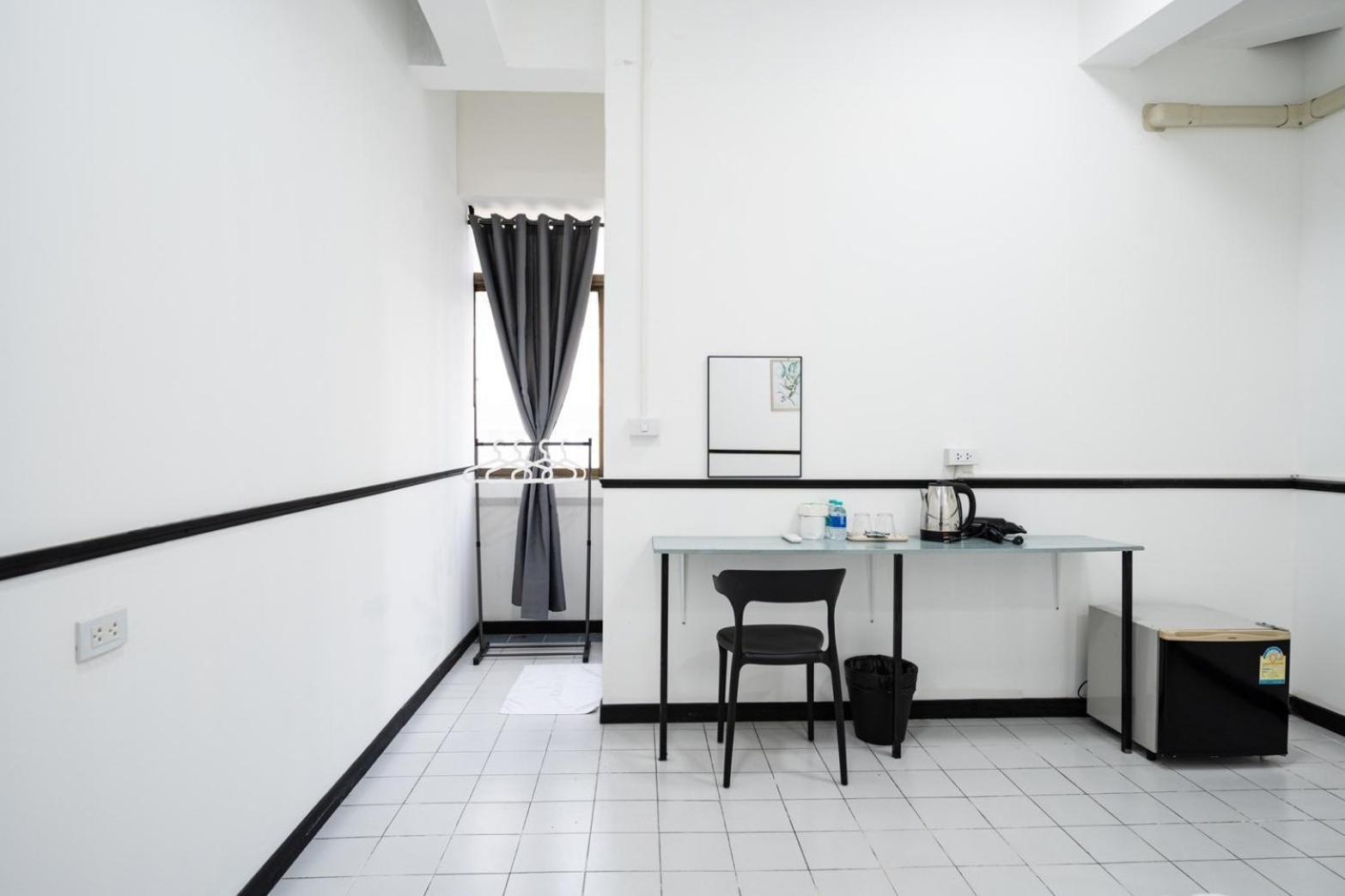 Go Inn Mrt Hua Lamphong Yaowarat Bangkok Exterior photo